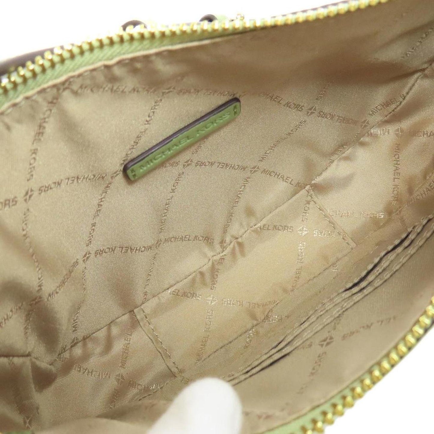 Michael Kors Dover Leather Shoulder Bag (Pre-Owned)
