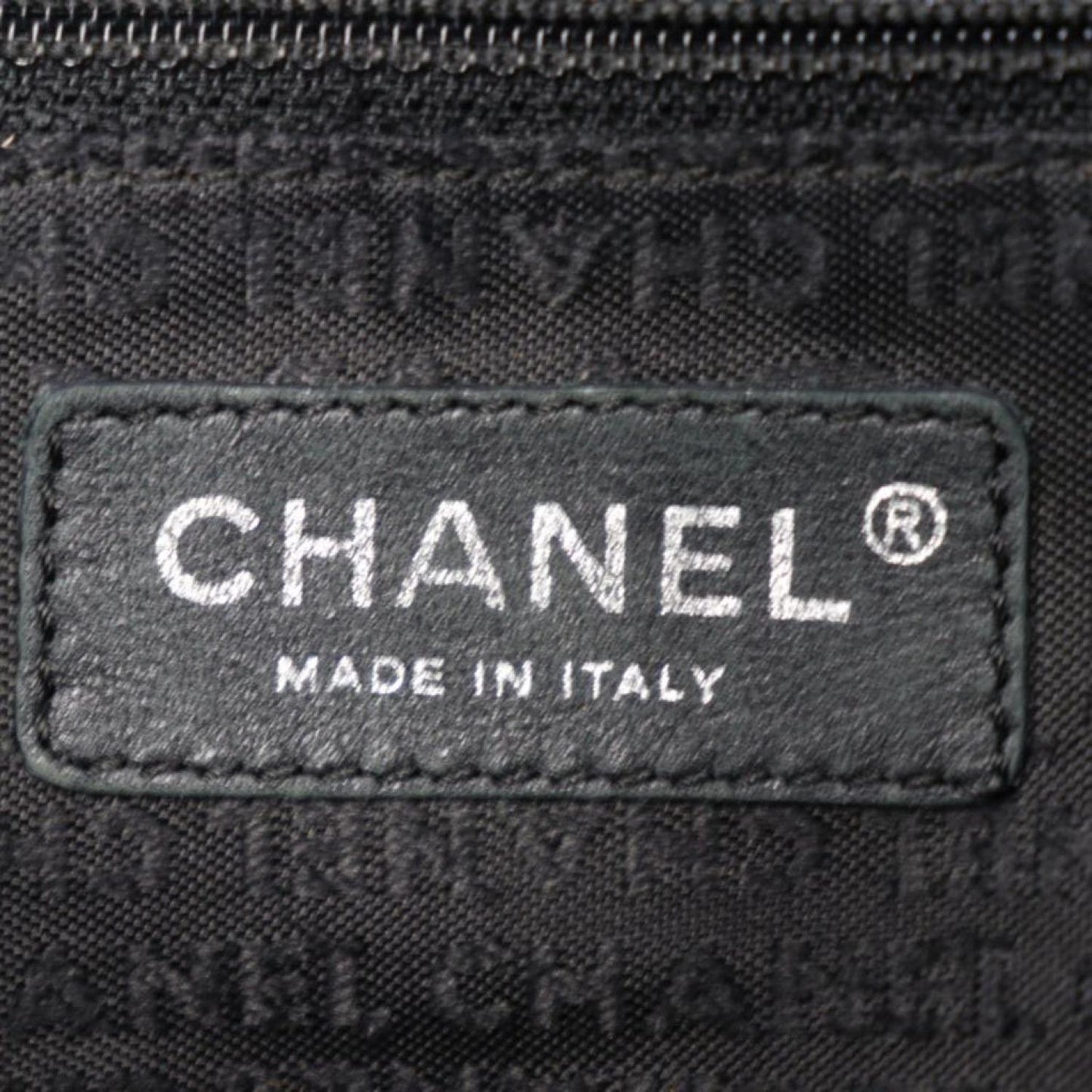 Chanel Lune Leather Shoulder Bag (Pre-Owned)
