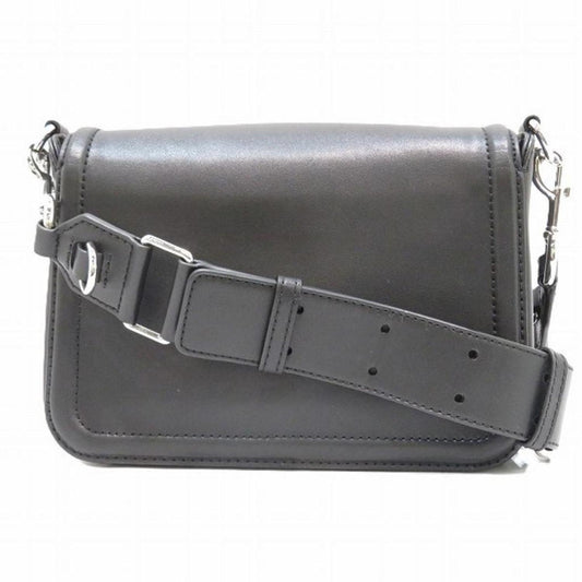 Leather Shoulder Bag (Pre-Owned)