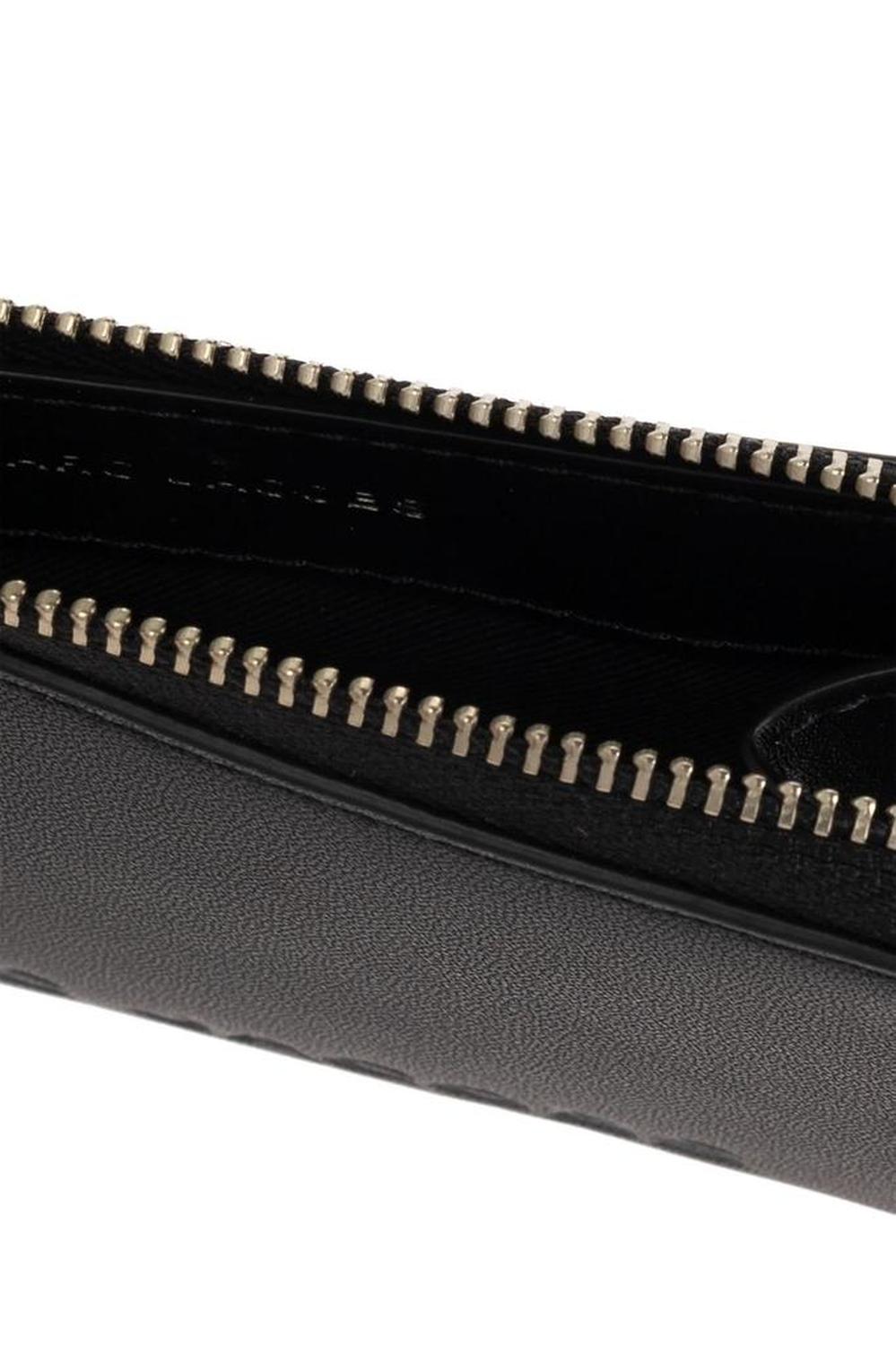 Marc Jacobs Zipped The Charm Wallet