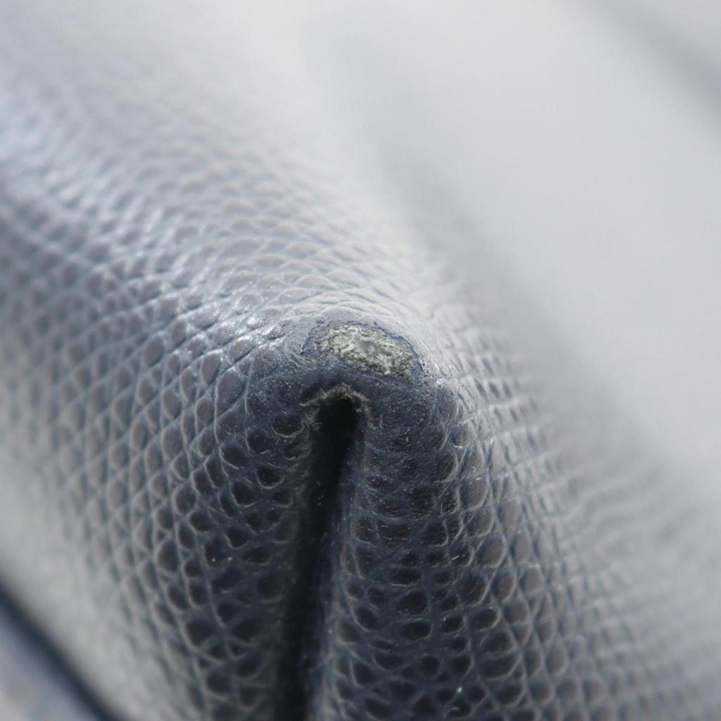 Leather Handbag (Pre-Owned)