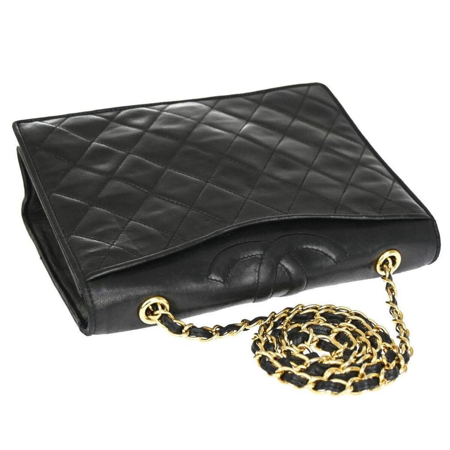 Chanel Matelassé Leather Shoulder Bag (Pre-Owned)
