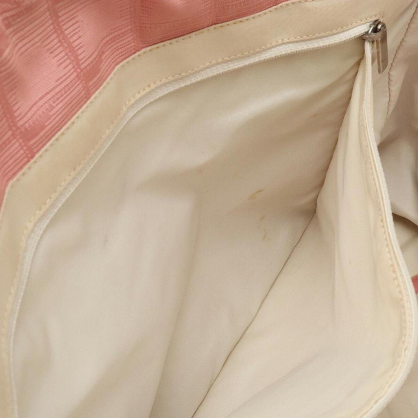 Chanel Travel Line Synthetic Tote Bag (Pre-Owned)