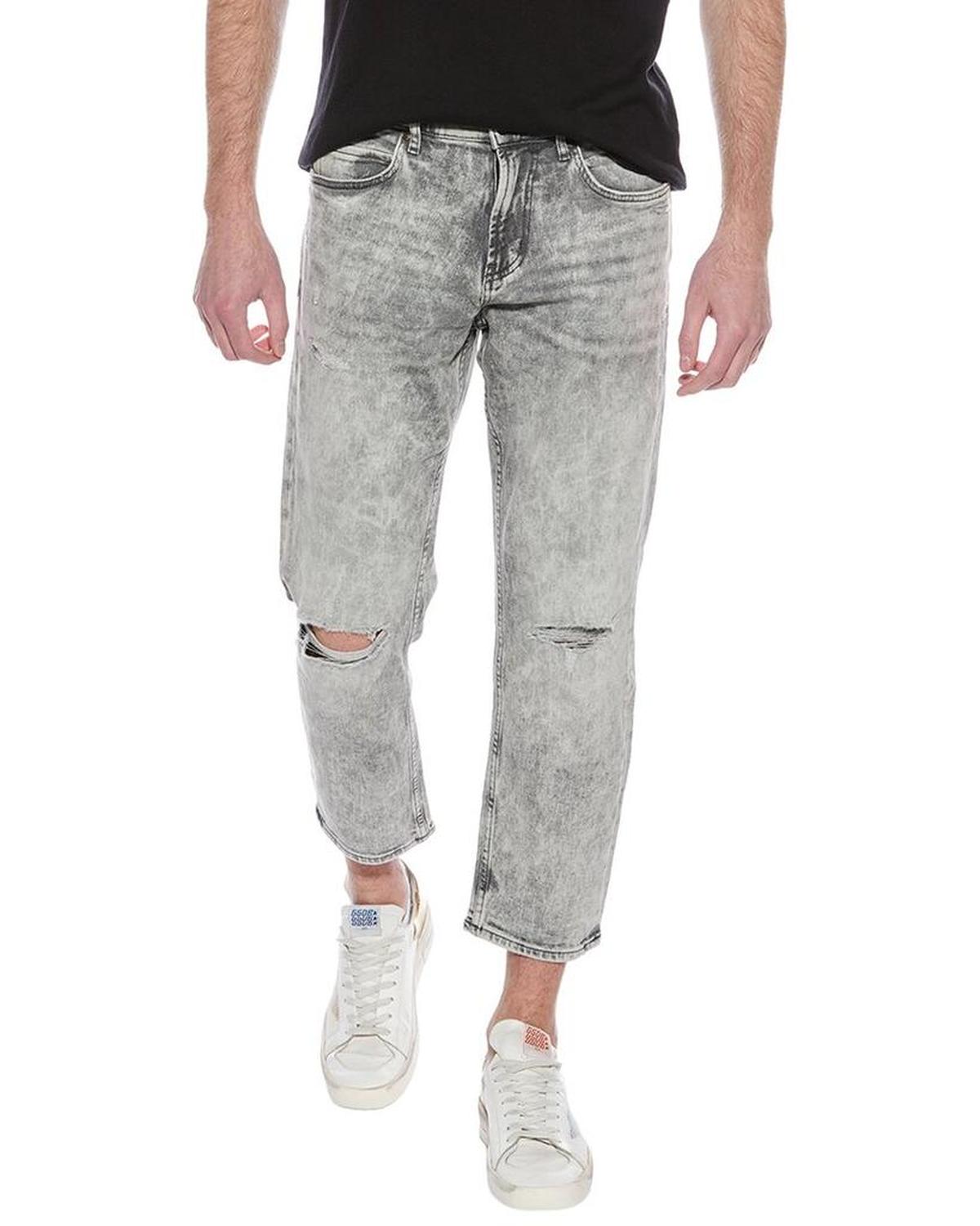 Loose Fit Cropped Tapered Jean