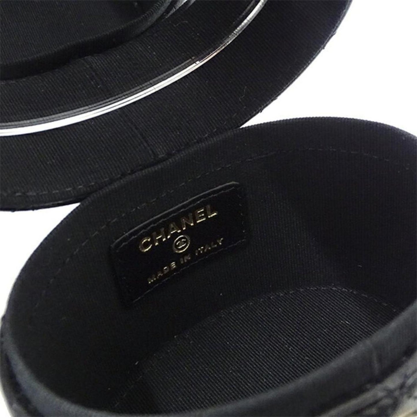 Chanel Vanity Suede Clutch Bag (Pre-Owned)