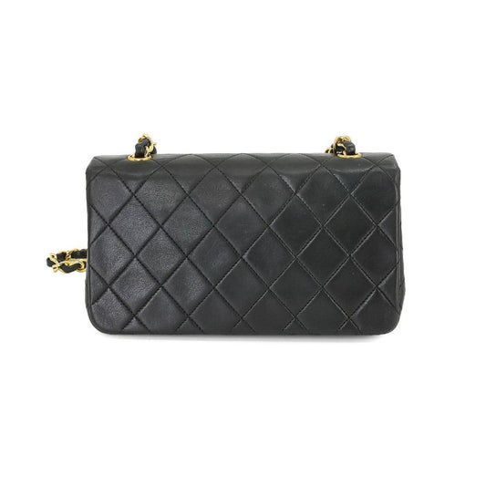 Chanel Matelassé Leather Shoulder Bag (Pre-Owned)