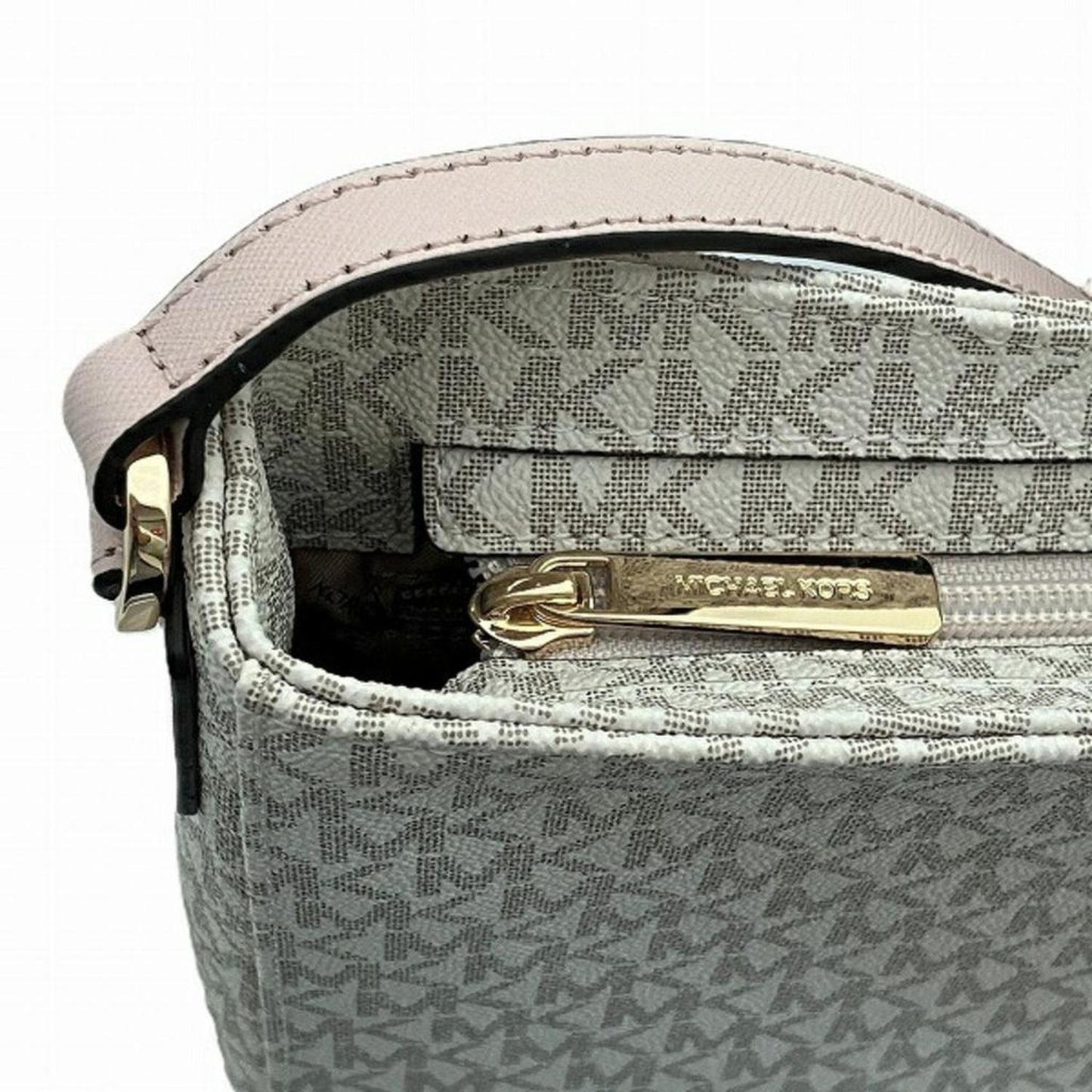 Pvc Shoulder Bag (Pre-Owned)