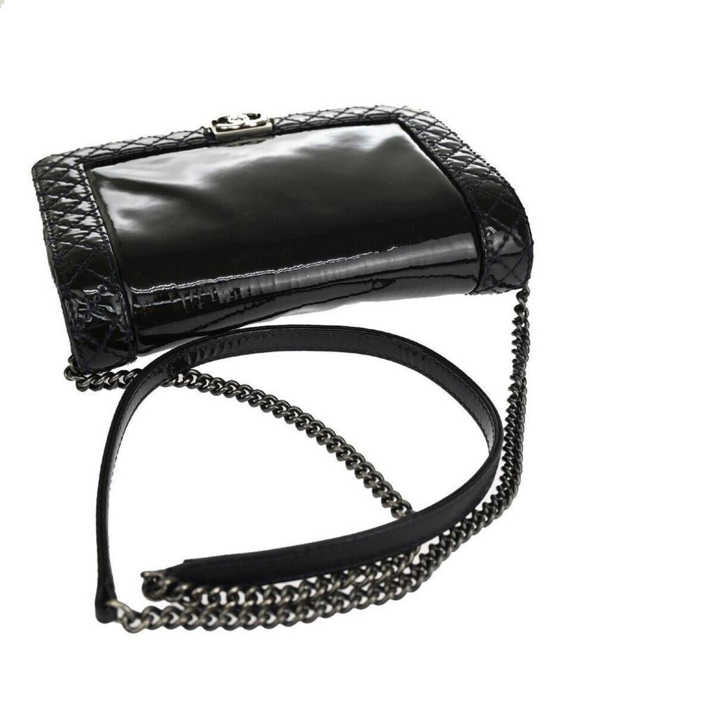 Chanel Boy Patent Leather Shoulder Bag (Pre-Owned)