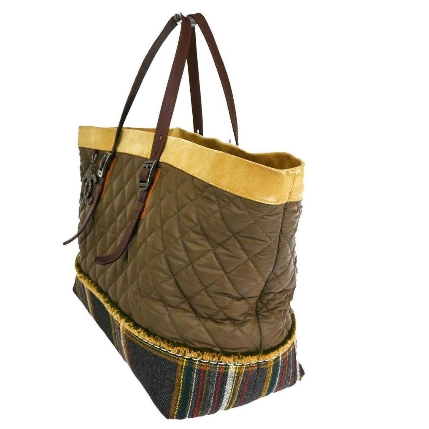 Chanel Matelassé Canvas Tote Bag (Pre-Owned)
