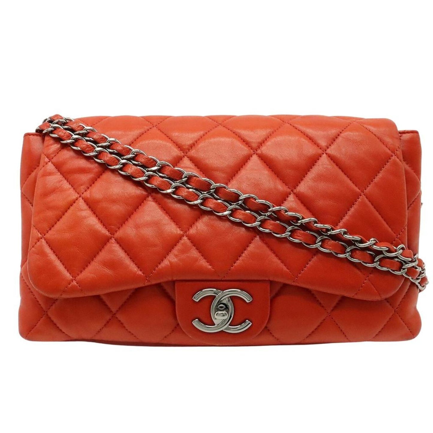 Chanel Matelassé Leather Shoulder Bag (Pre-Owned)