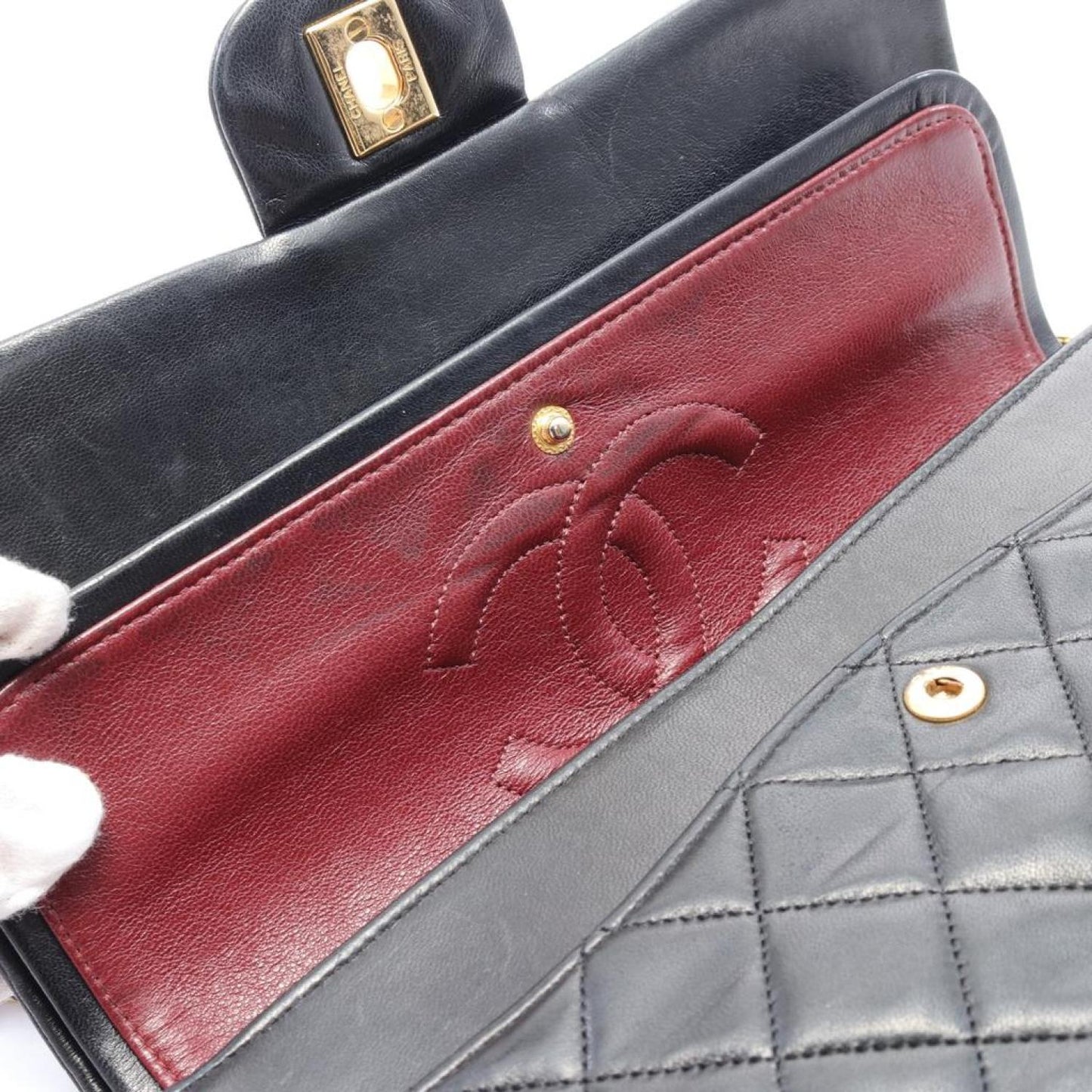 Matelasse W Flap W Chain Shoulder Bag Lambskin Gold Hardware Vintage