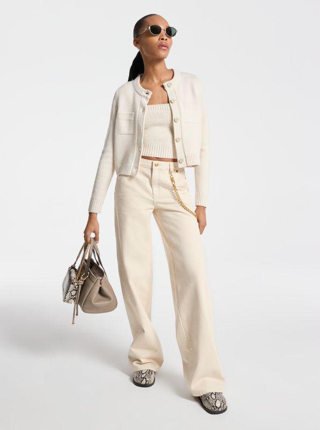 Relaxed Wide-Leg Jeans