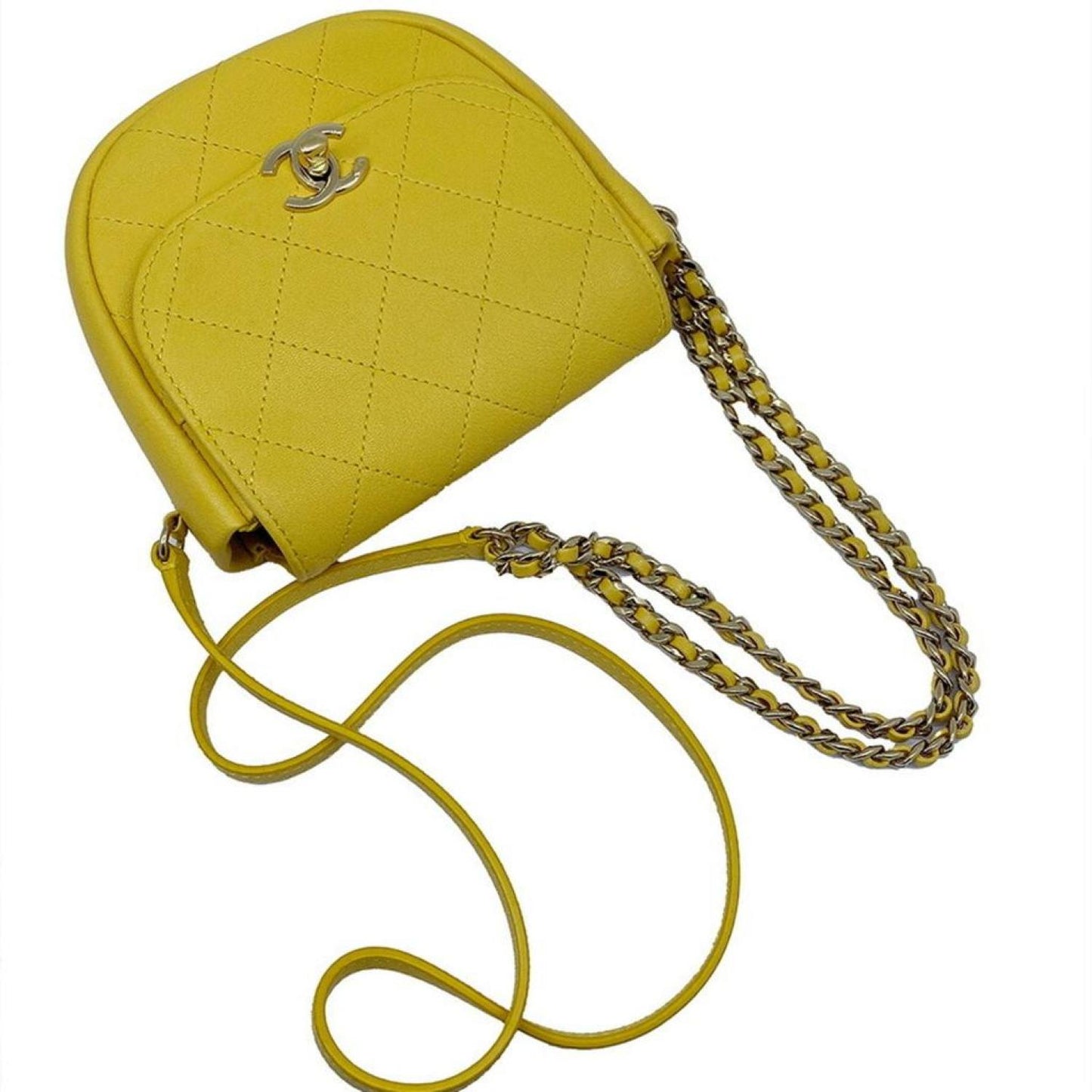 Chanel Matelassé Leather Shoulder Bag (Pre-Owned)