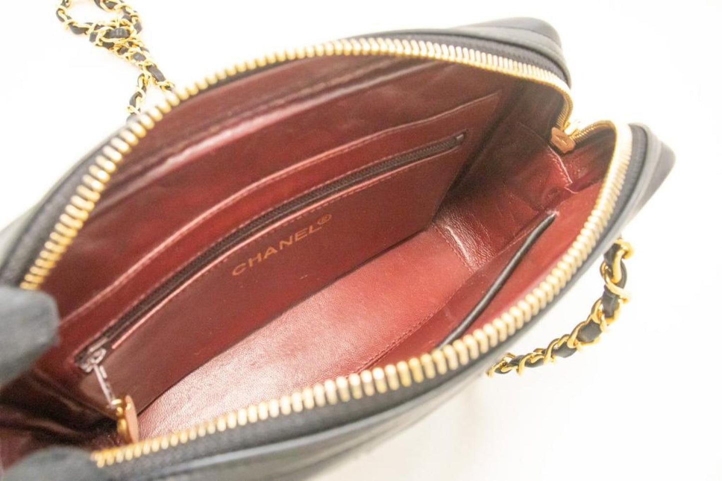 Chanel Camera Leather Shoulder Bag (Pre-Owned)