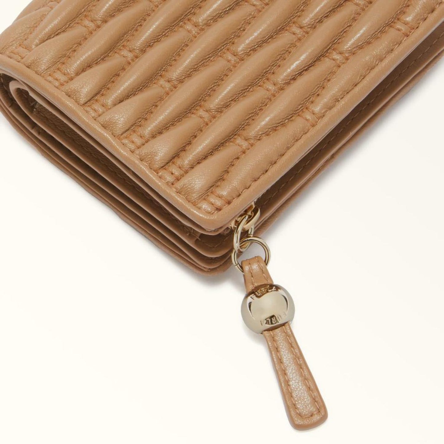 Furla Mionido