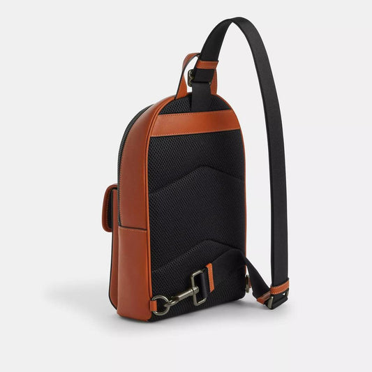 Turnlock Sling Pack