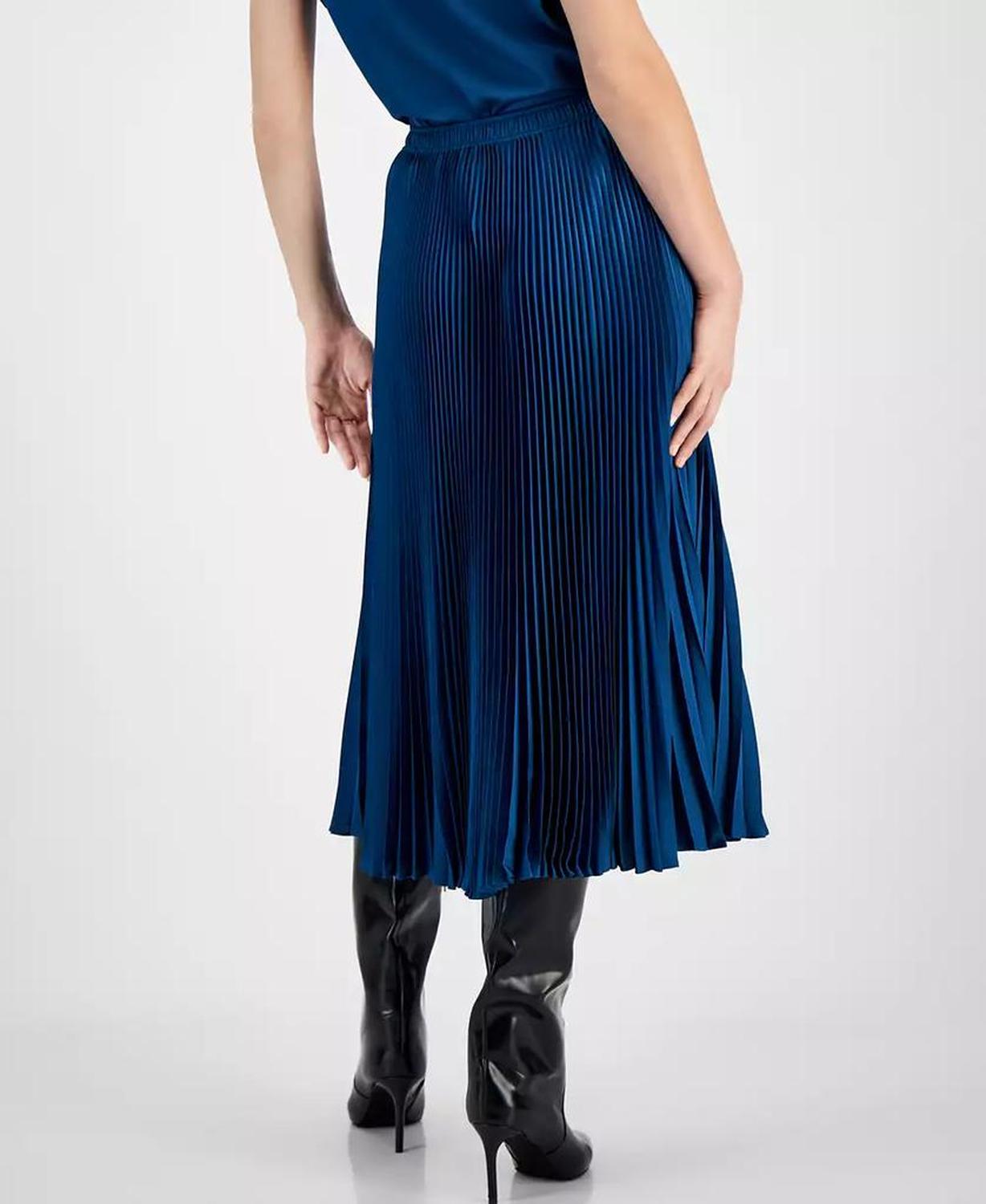 Women's Pleated Pull-On A-Line Skirt