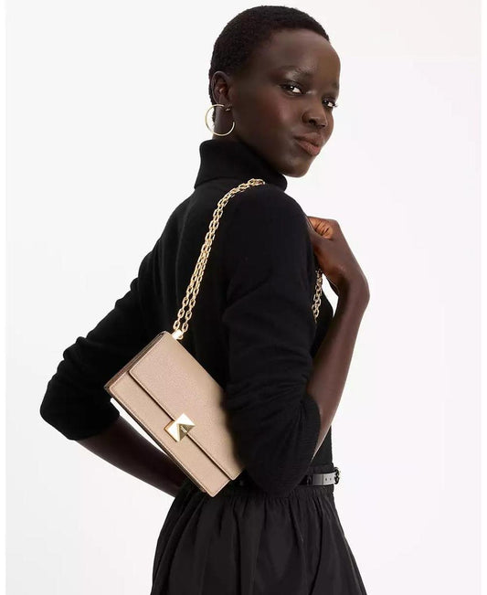 Women's Deco Pebbled Mini Flap Chain Crossbody Bag