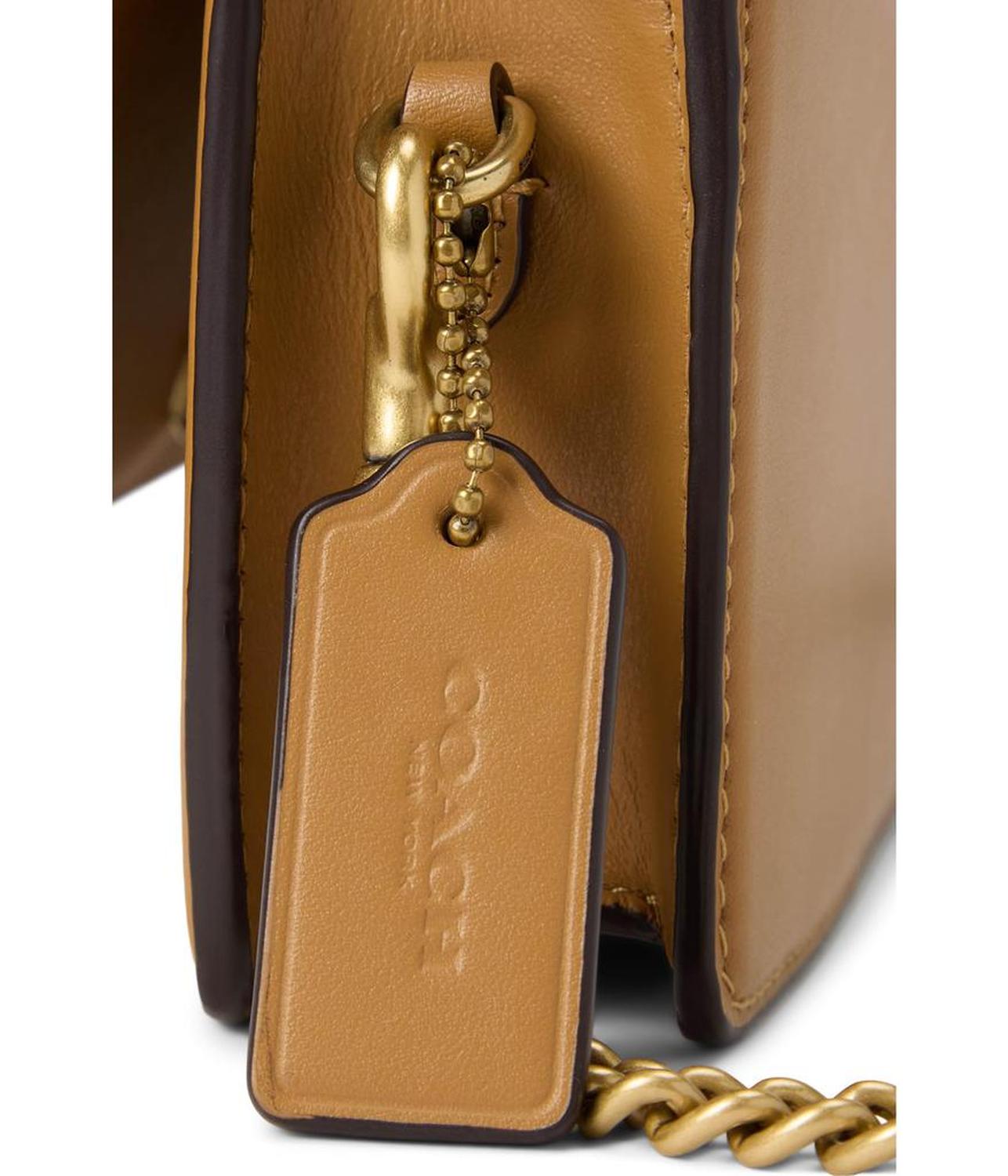 Essential Long Wallet Crossbody