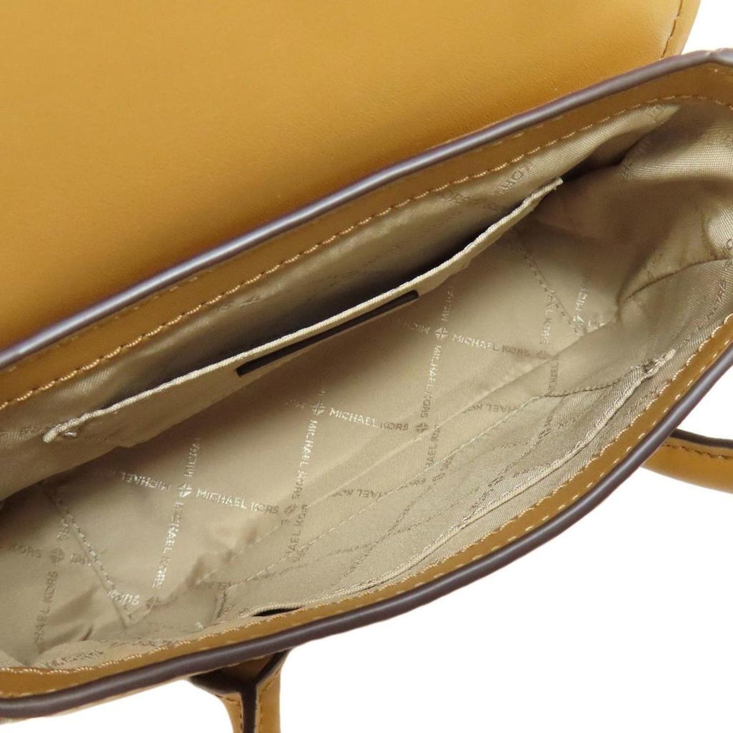 Leather Handbag (Pre-Owned)