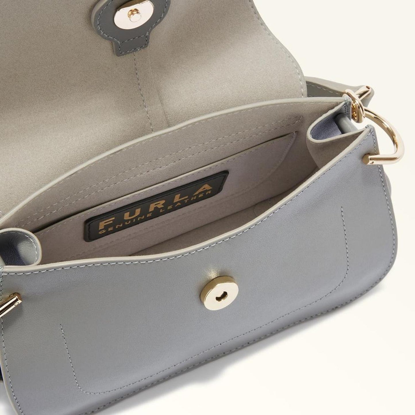 Furla Flow