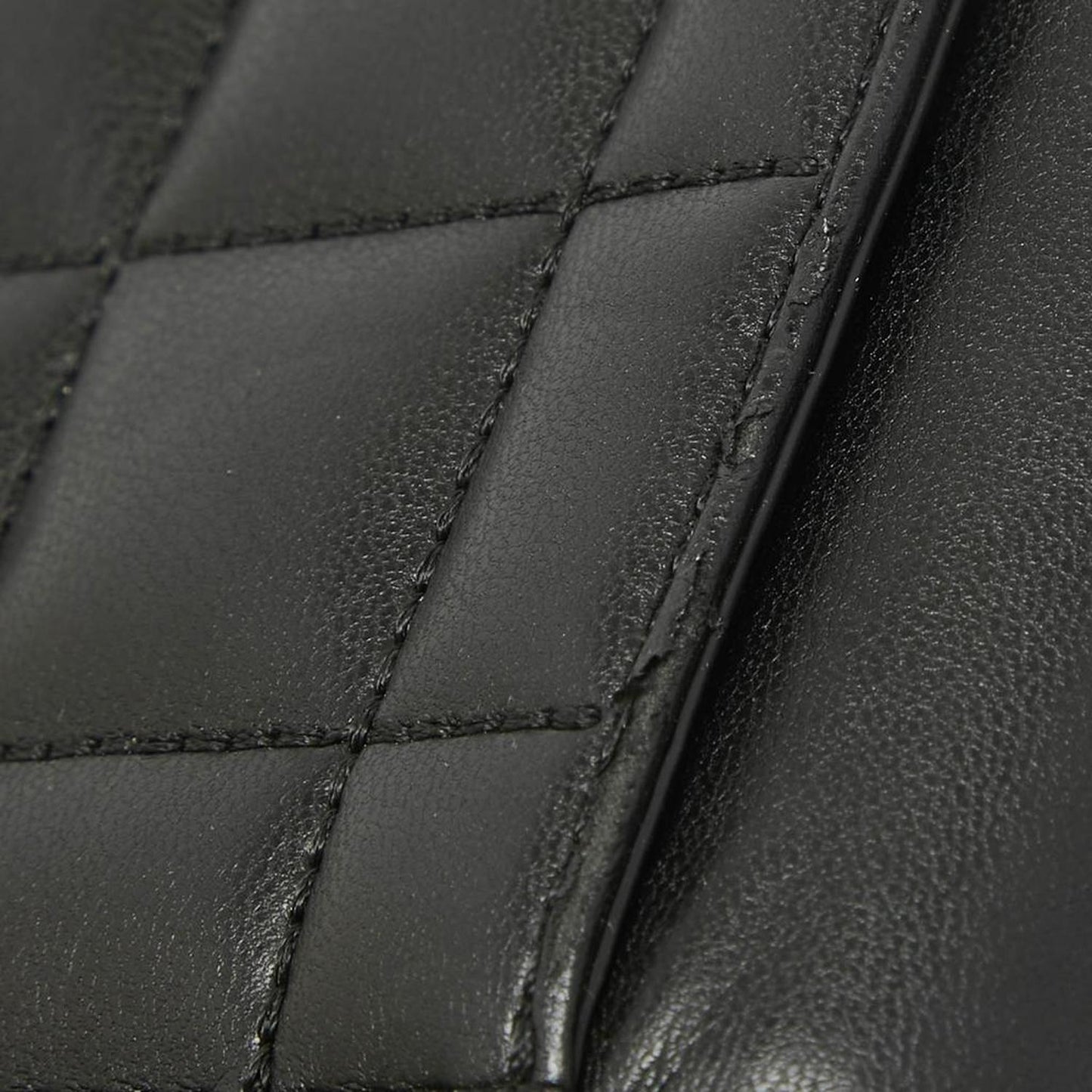 Michael Kors Black Quilted Leather Carmen Wallet On Chain