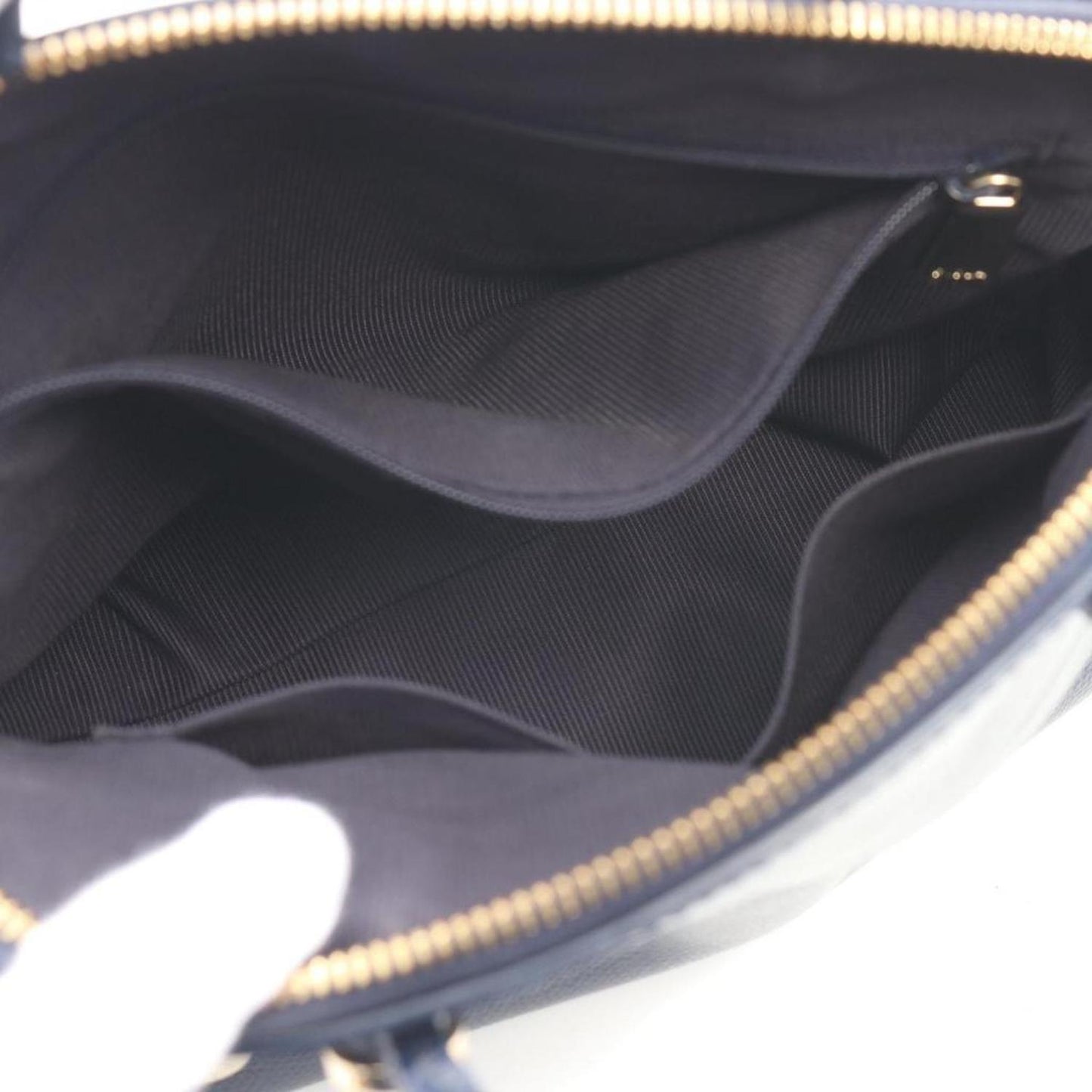 Leather Handbag (Pre-Owned)