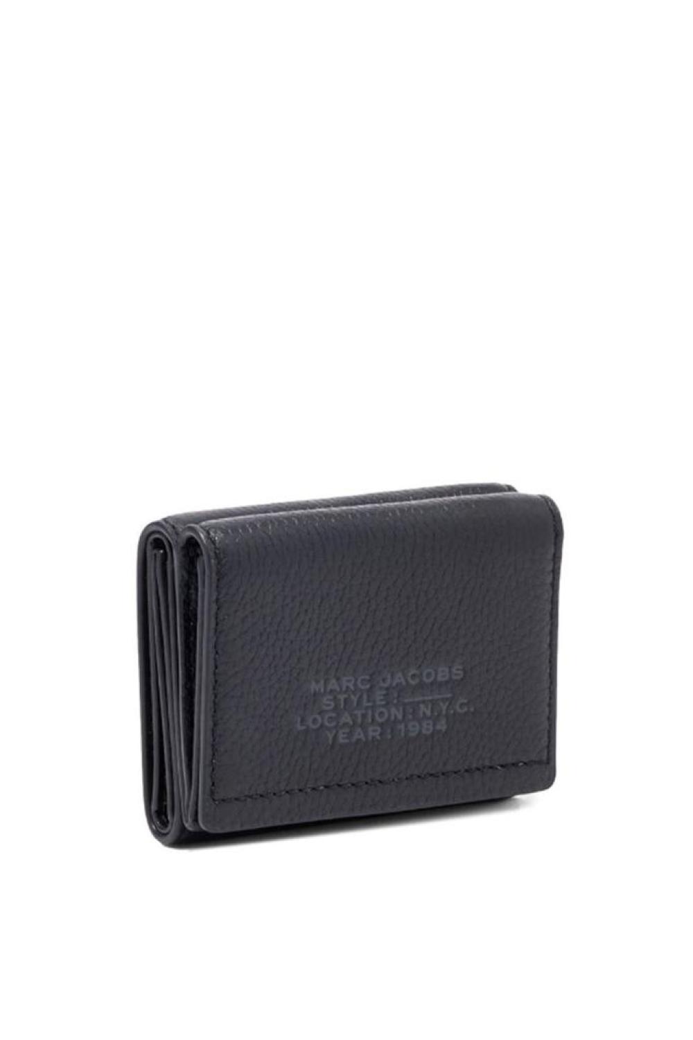 Marc Jacobs Logo Embossed Medium Trifold Wallet