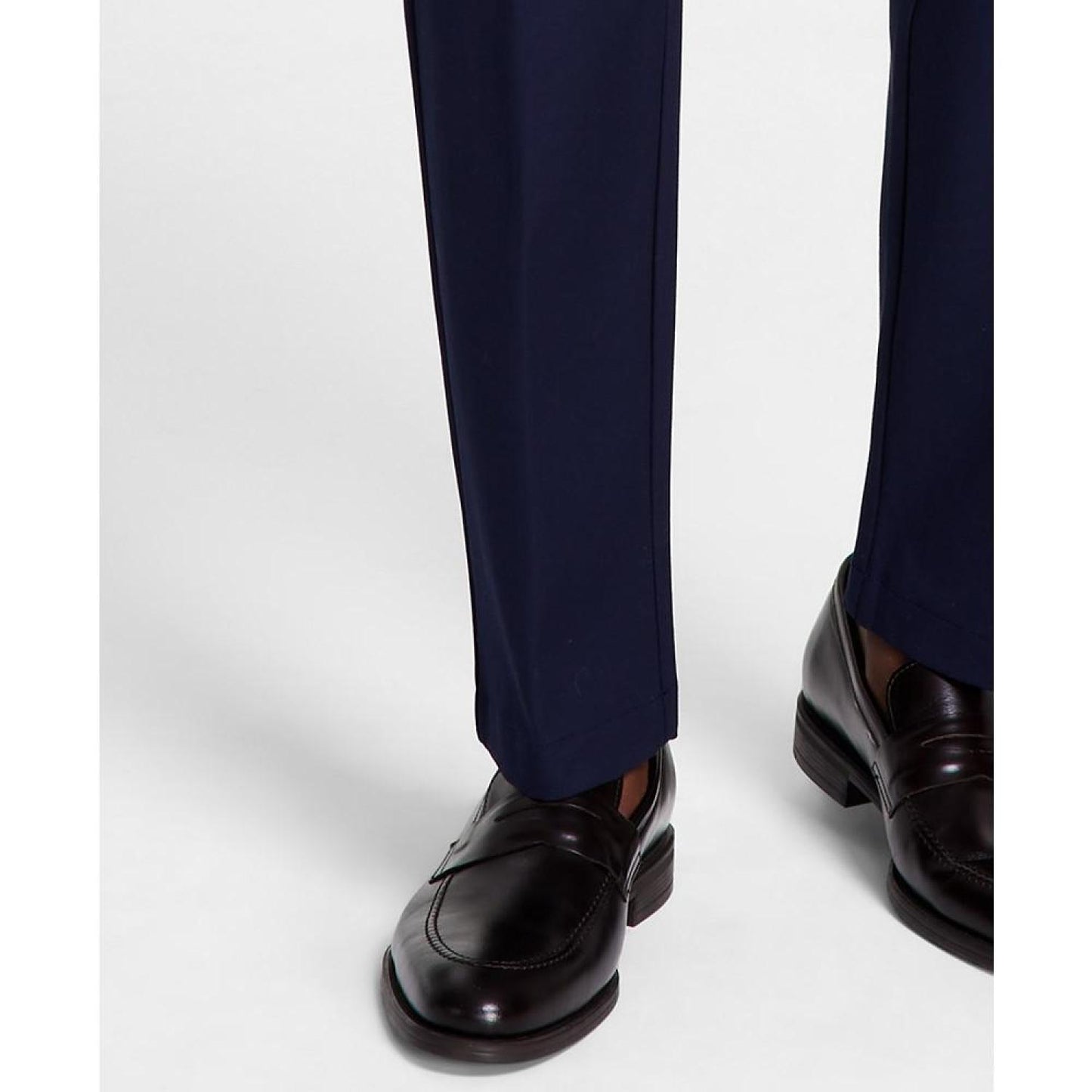 Men's Classic Fit Flat Front Pants