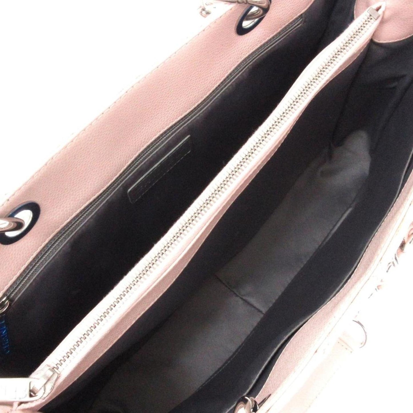 Chanel Gst (Grand Shopping Tote) Leather Tote Bag (Pre-Owned)