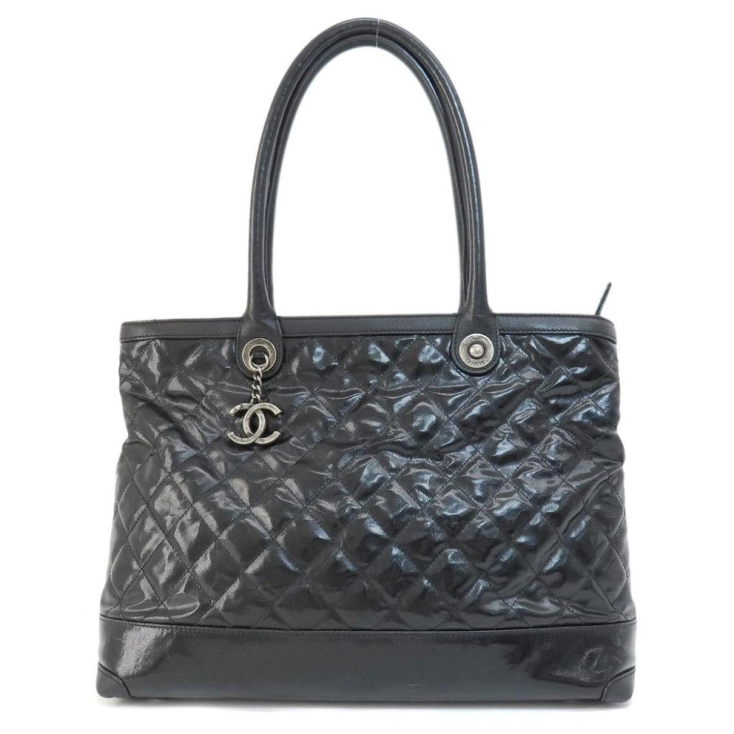 Chanel Matelassé Patent Leather Tote Bag (Pre-Owned)
