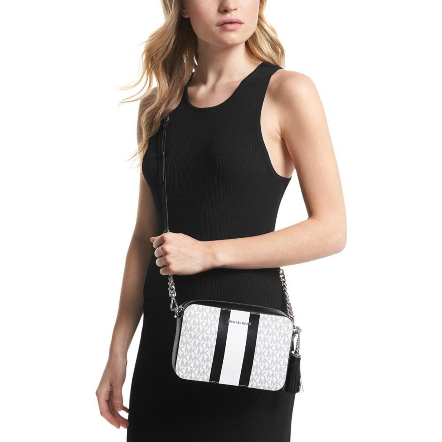 Logo Jet Set Medium Camera Bag