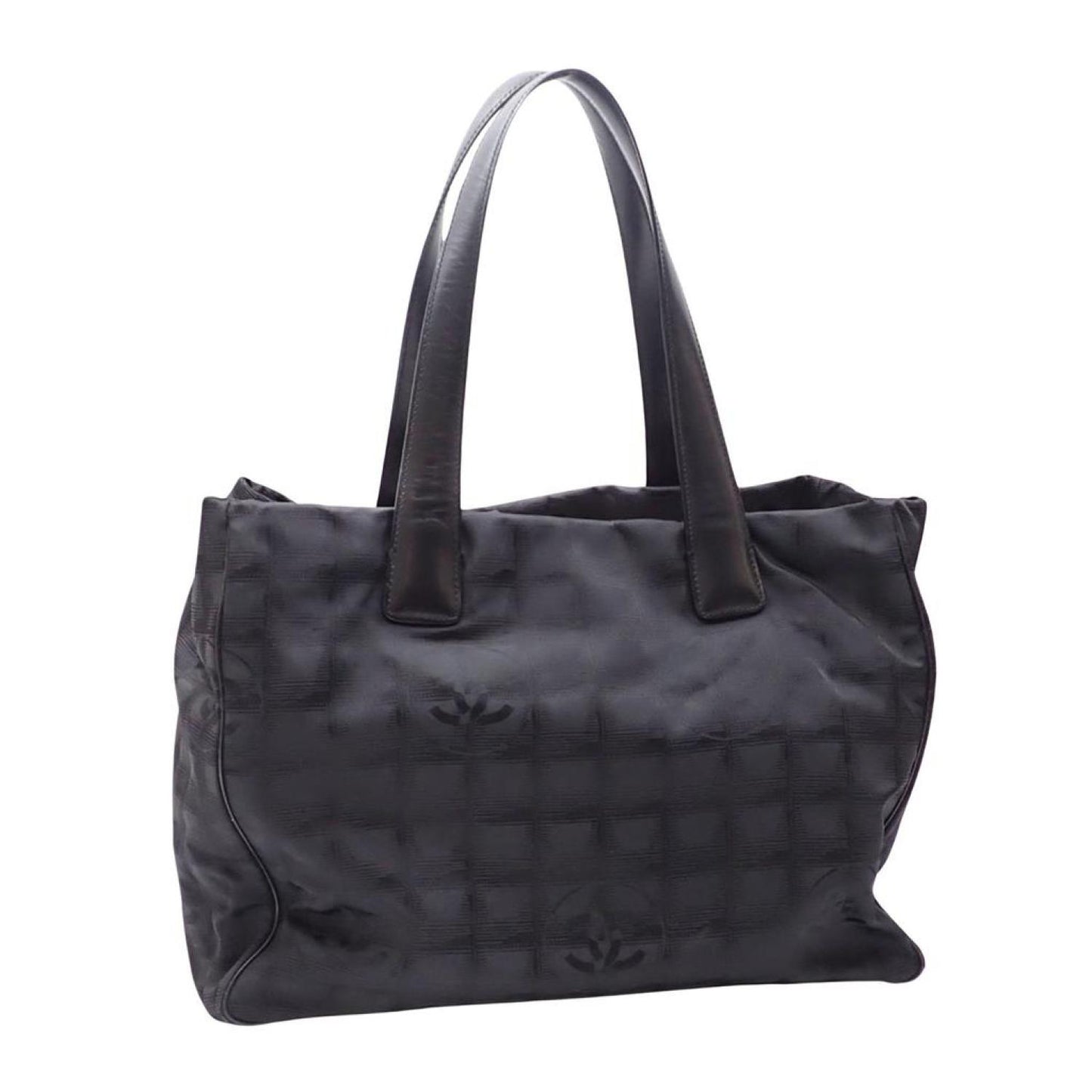Chanel Travel Line Synthetic Shoulder Bag (Pre-Owned)