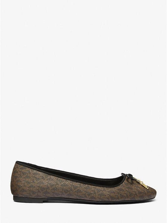 Nori Logo Ballet Flat