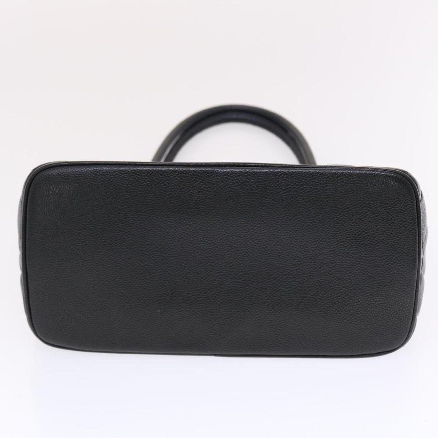 Chanel Medaillon Leather Tote Bag (Pre-Owned)