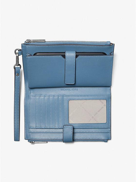 Jet Set Large Ombré Logo Wristlet