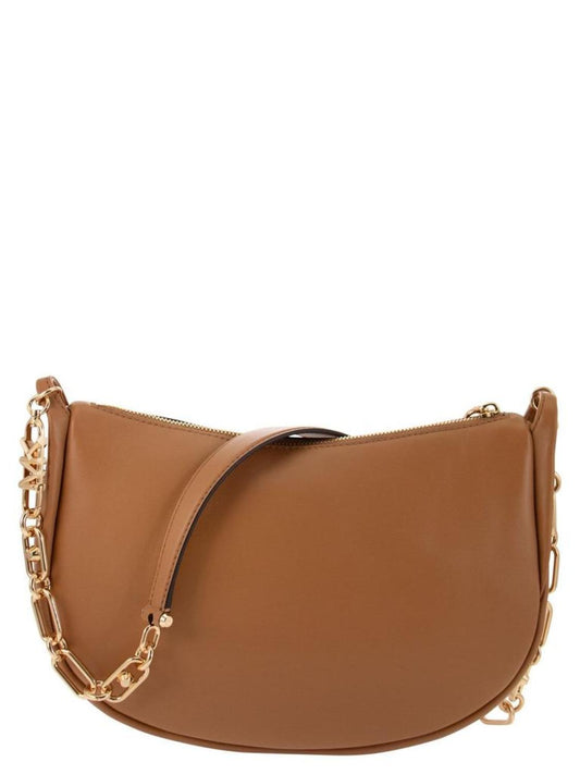 Michael Kors Kendall Logo Plaque Hand Bag