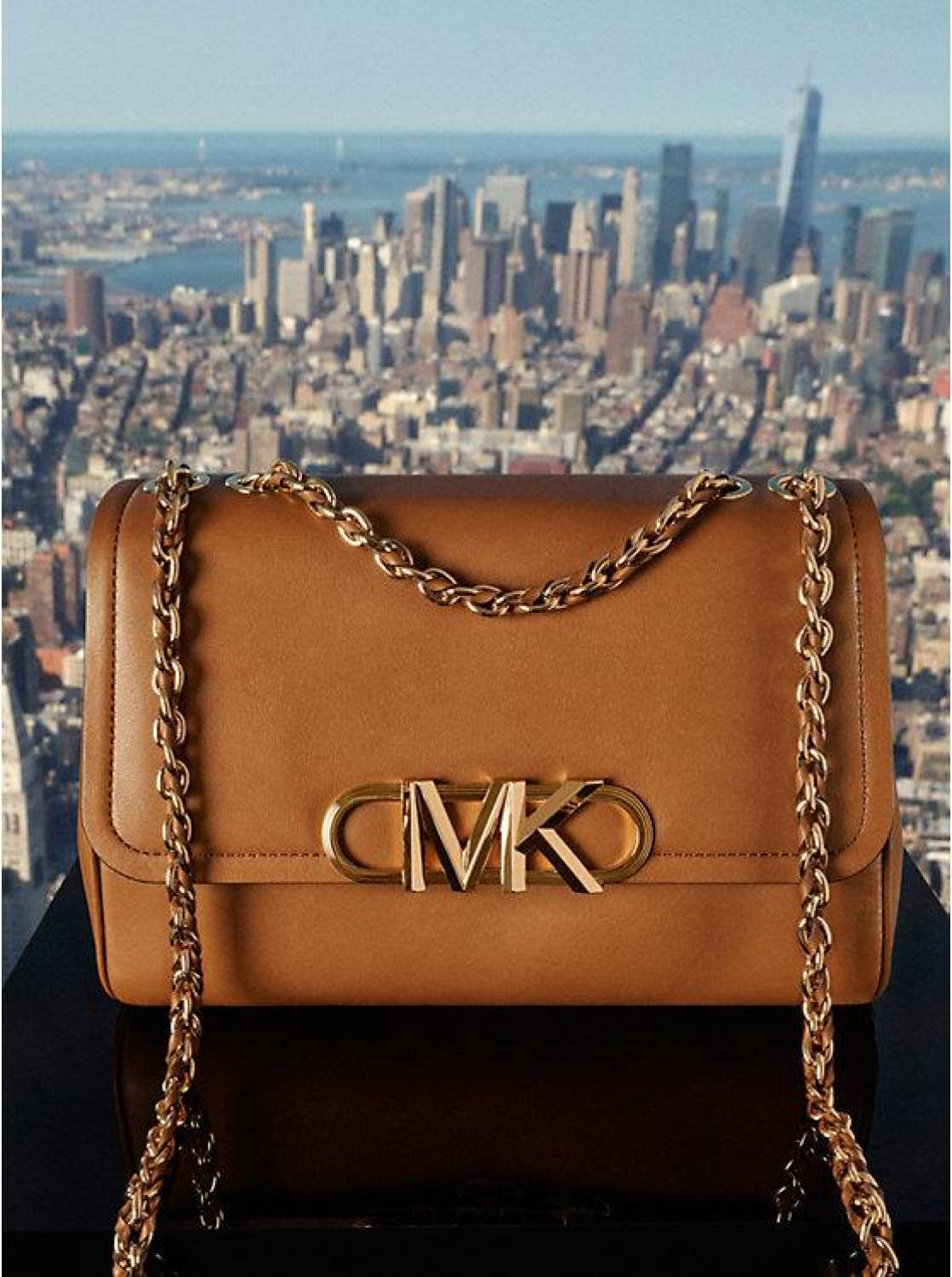 Parker Extra-Large Leather Shoulder Bag