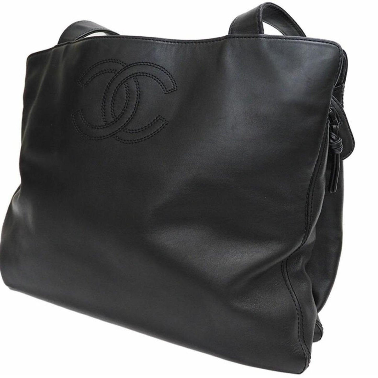 Chanel Cabas Leather Tote Bag (Pre-Owned)