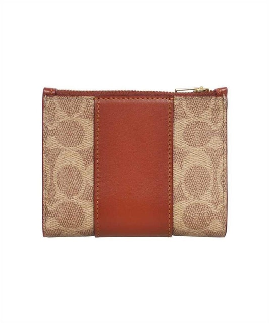 Coach Logo Plaque Zipped Wallet