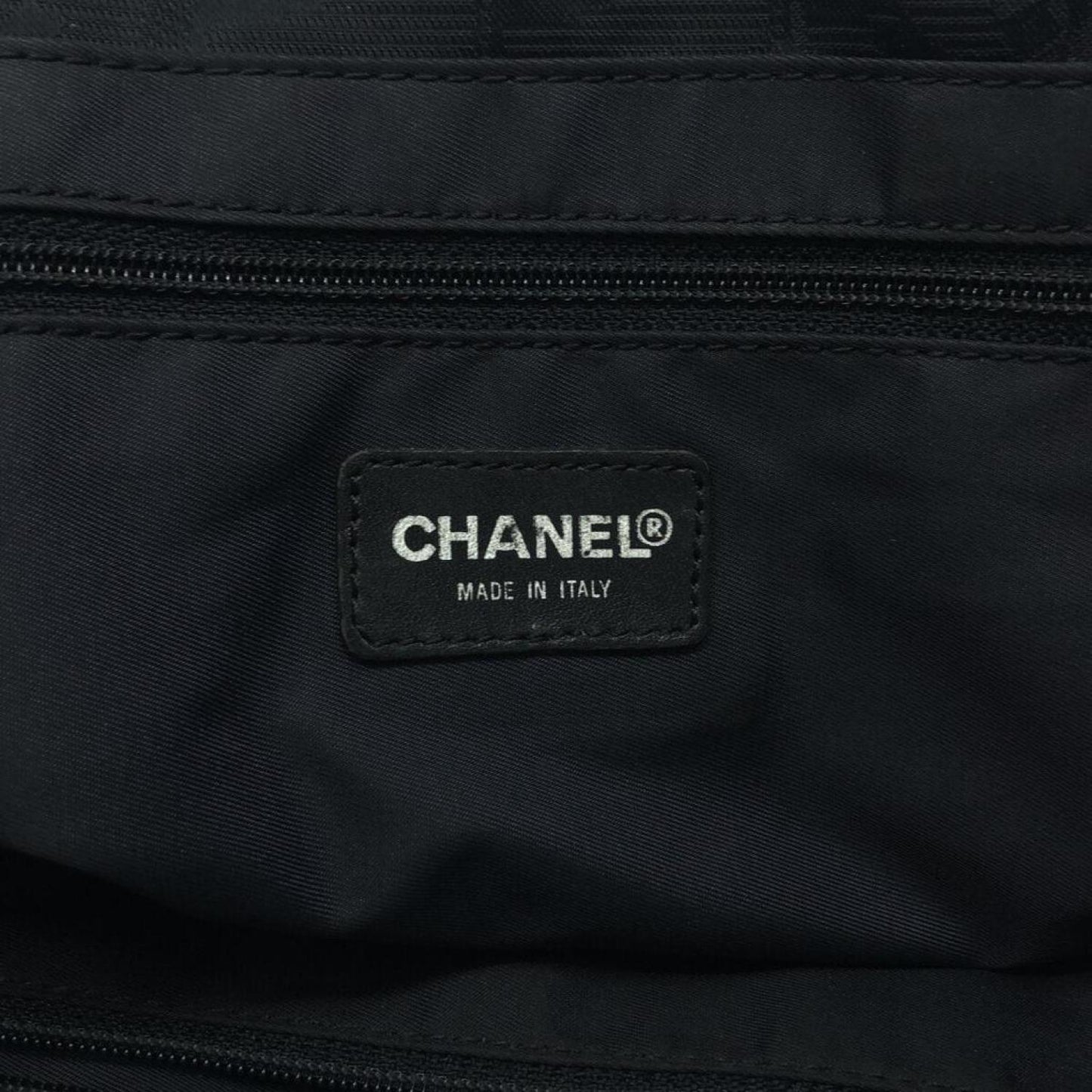 Chanel Travel Line Synthetic Tote Bag (Pre-Owned)