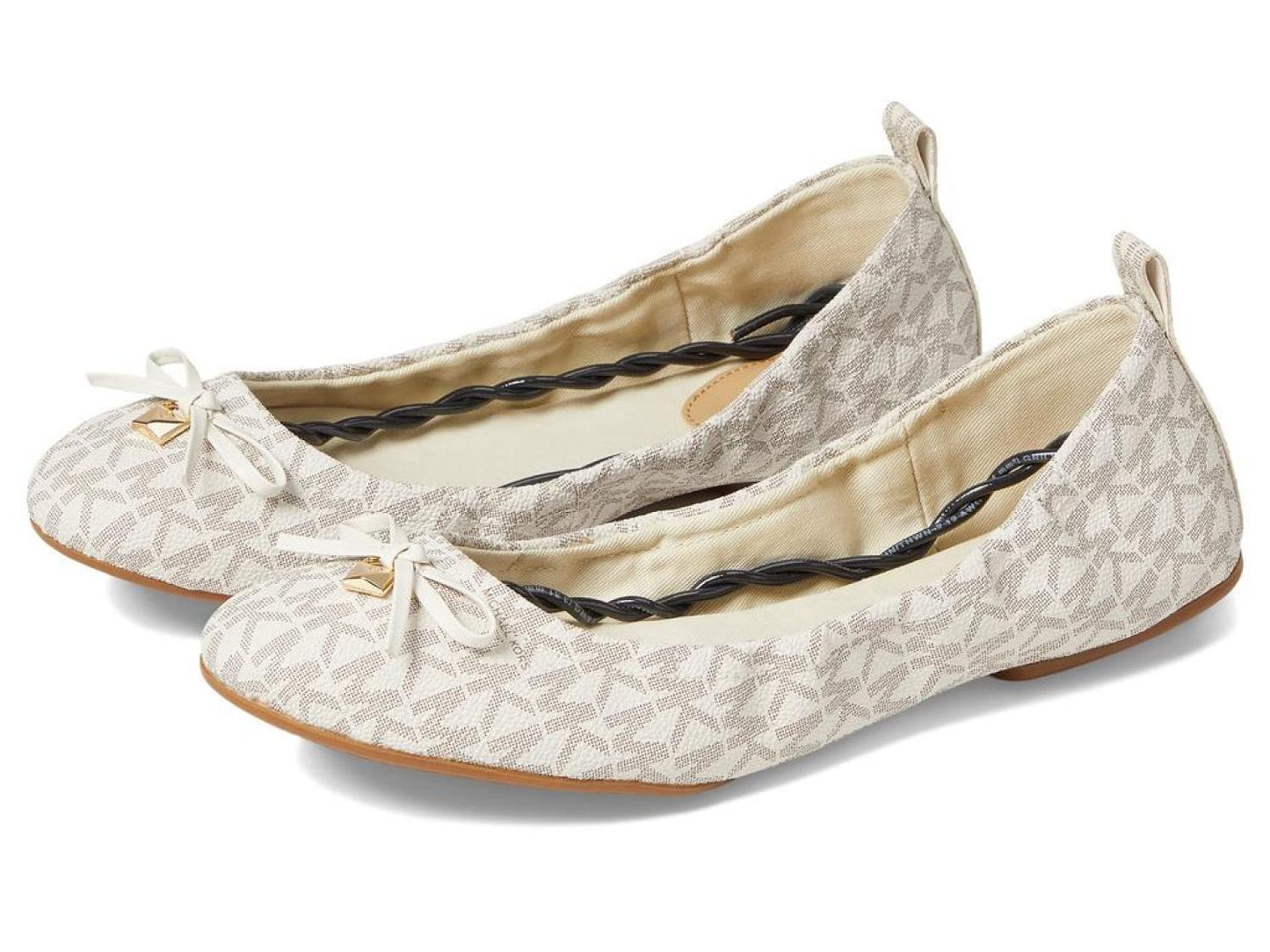 Juliette Flat