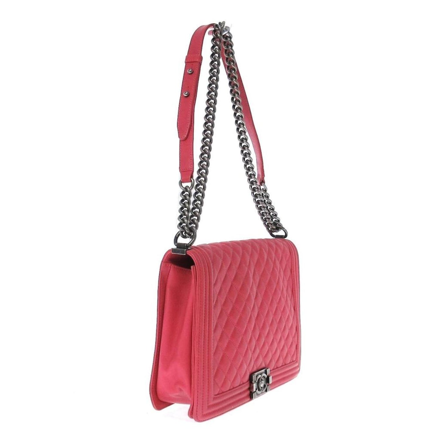 Chanel Boy Leather Shoulder Bag (Pre-Owned)