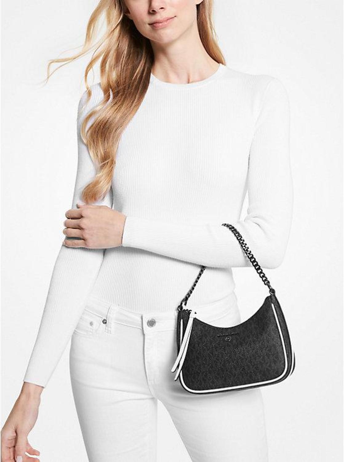 Jet Set Charm Small Logo Shoulder Bag