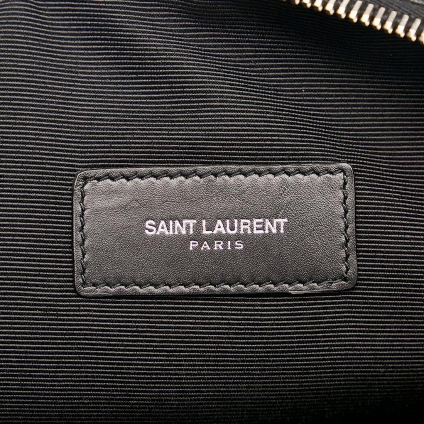 Saint Laurent Leather Clutch Bag (Pre-Owned)