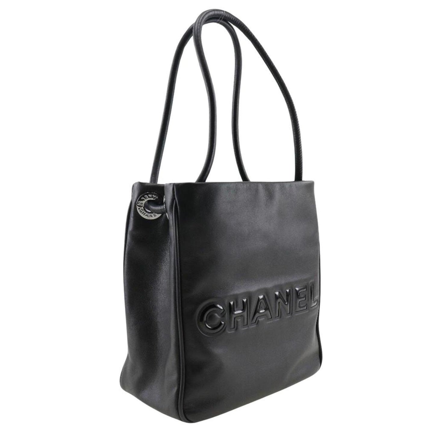 Chanel Camellia Leather Tote Bag (Pre-Owned)