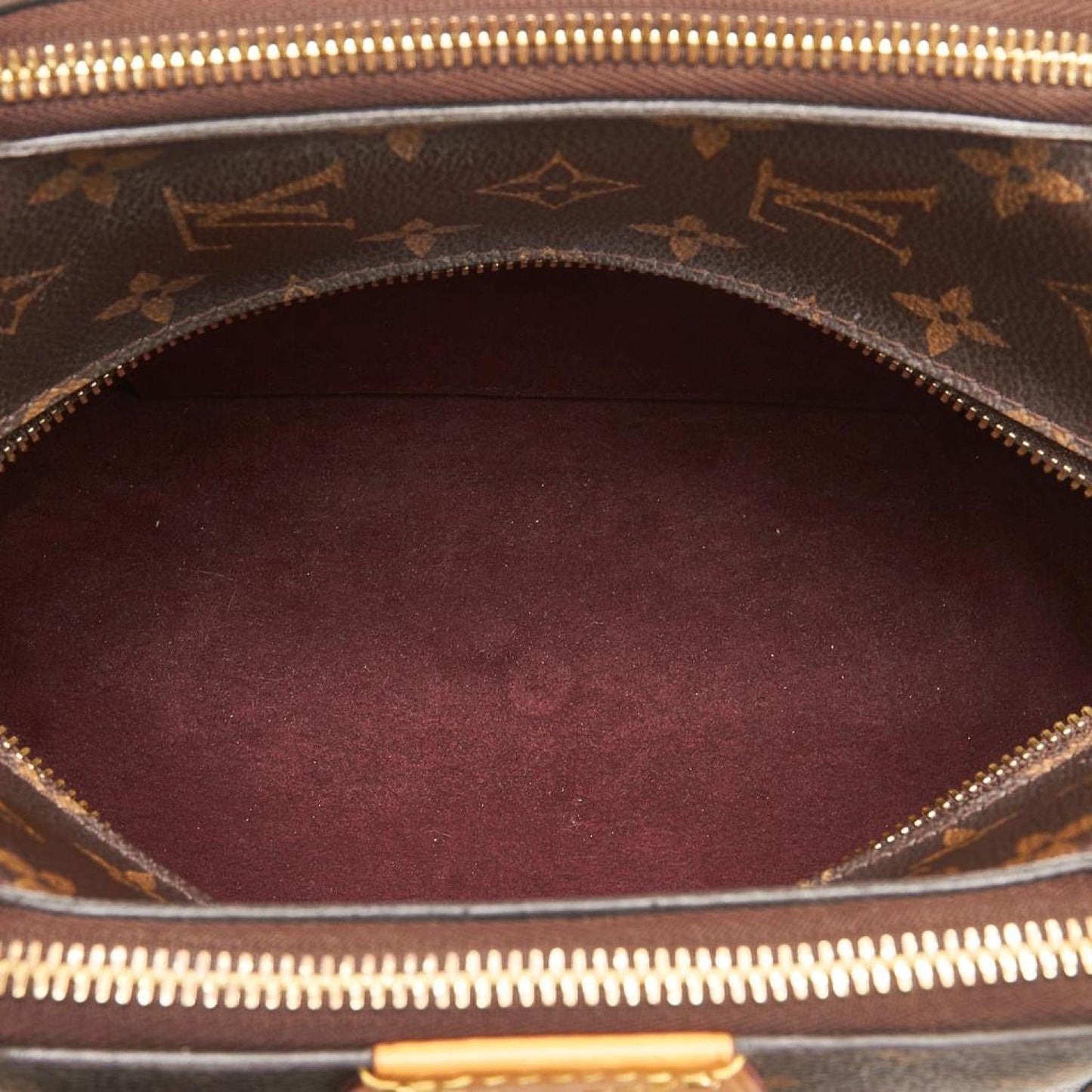 Louis Vuitton Monogram Marais MM Canvas Handbag (Pre-Owned)