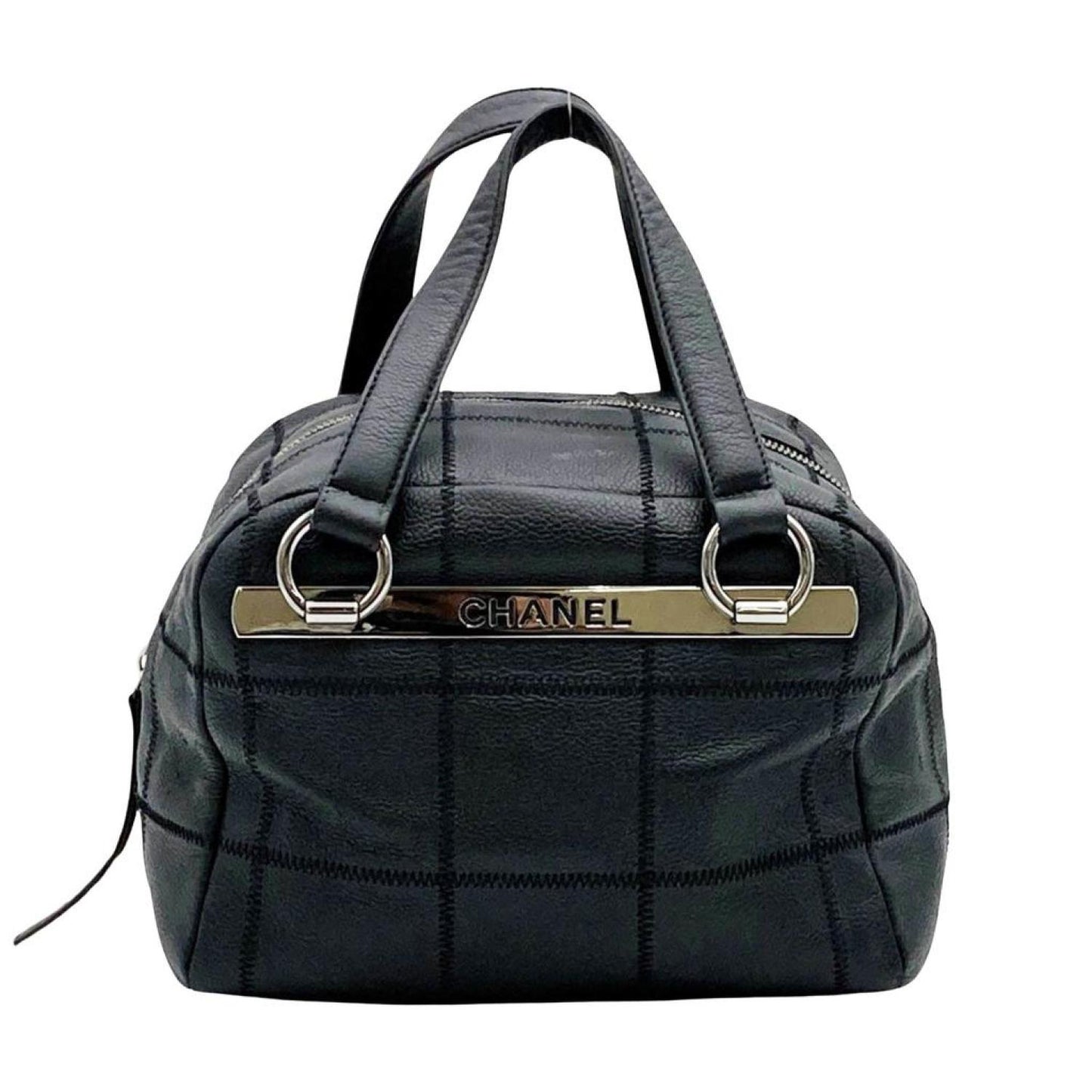 Chanel Chocolate Bar Leather Shoulder Bag (Pre-Owned)