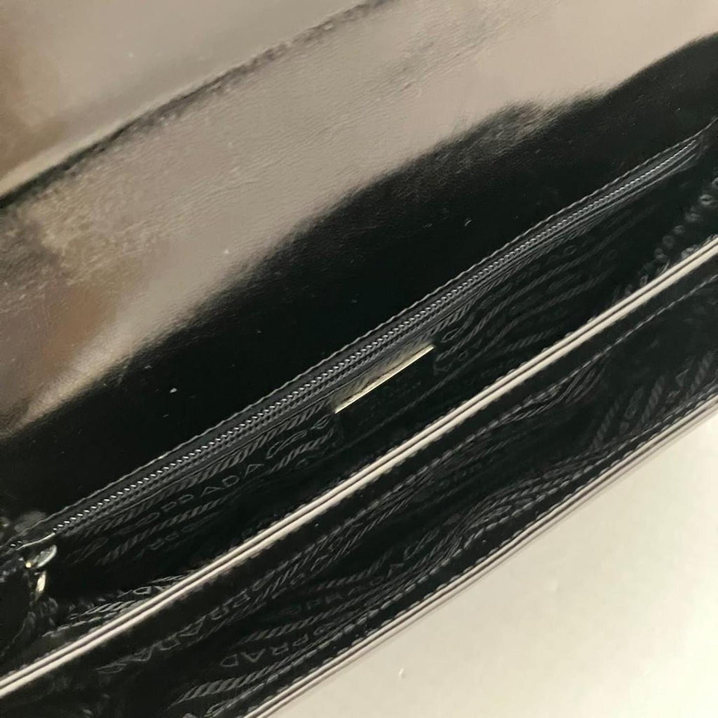 Prada Leather Shoulder Bag (Pre-Owned)