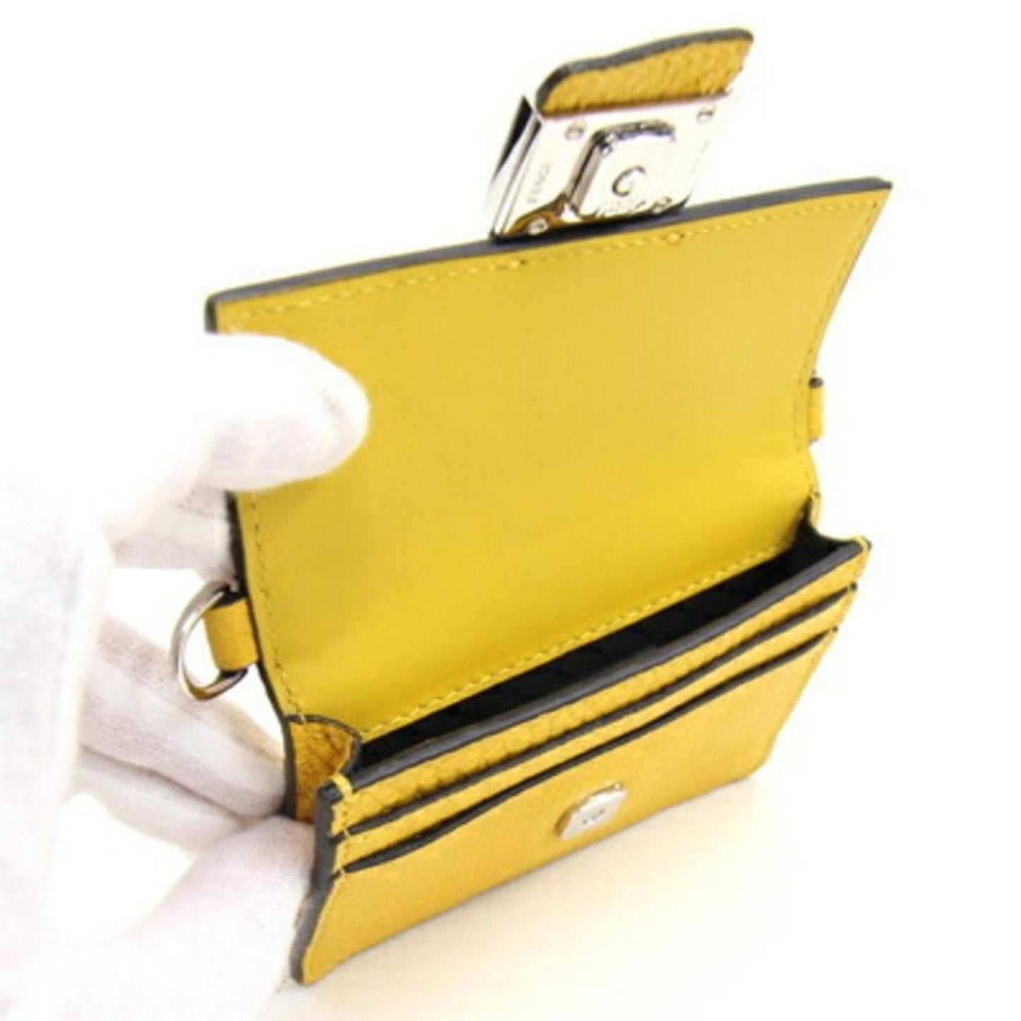 Fendi Baguette Leather Shoulder Bag (Pre-Owned)